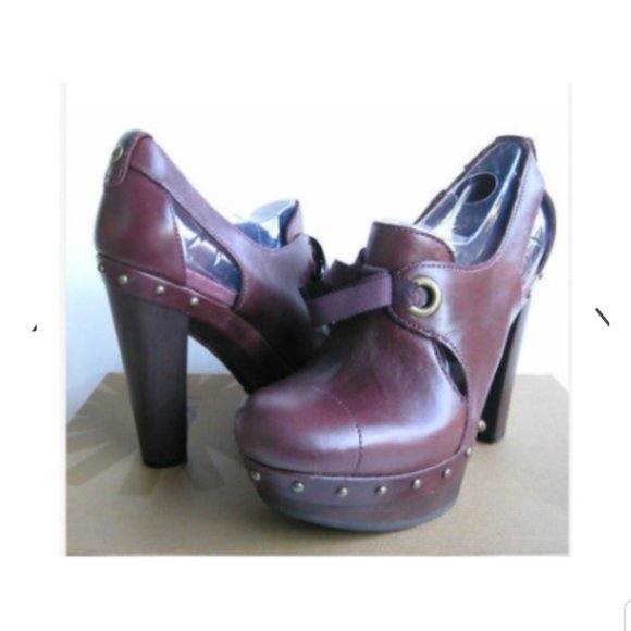 Ugg Celestina - Picture 1 of 4